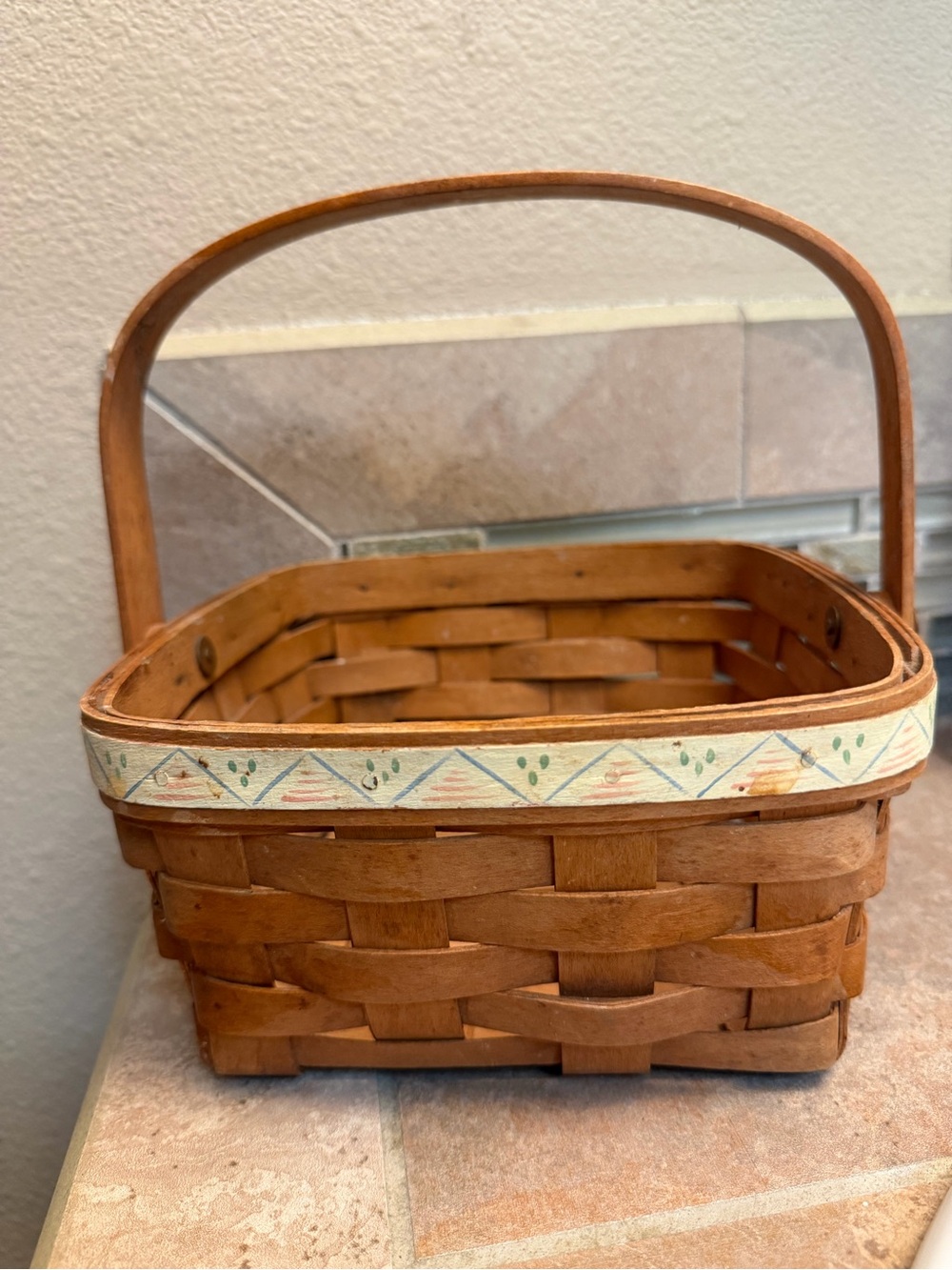 RARE VTG 1990 LONGABERGER Painted Trim Berry Basket Signed Summer Bale Handle